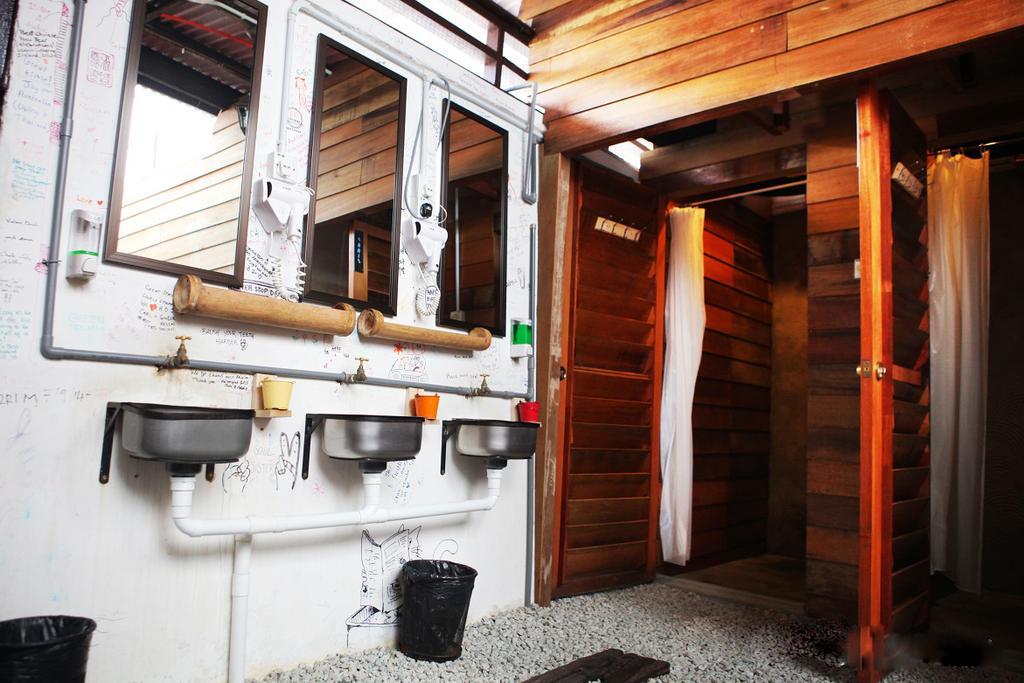 House Of Journey Hostel George Town Exterior photo